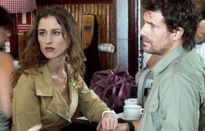 Lara Grube y Rodolfo Sancho, protagonistas de la serie &#039;Historias robadas&#039;.