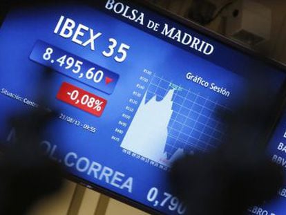 Un panel informativo de la Bolsa de Madrid.