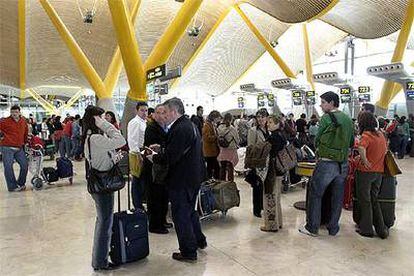 Imagen de la terminal 4 de Barajas durante las vacaciones de Semana Santa.