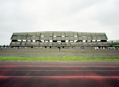 Estadio de polo con capacidad para 22.000 personas, que permanece inacabado en la localidad siciliana de Giarre.