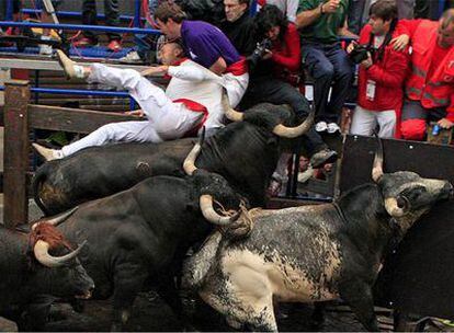 El penúltimo encierro de San Fermín acaba sin incidentes de gravedad