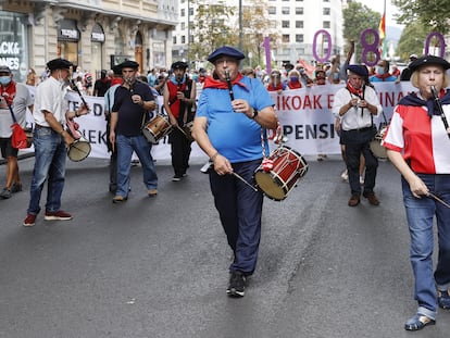 Movilización de pensionistas en Bilbao, este lunes.