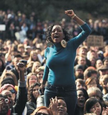 Protesta de estudiantes en la Universidad de Davis de California.