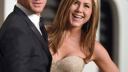 Jennifer Aniston y Justin Theroux en la fiesta de vanity Fair.