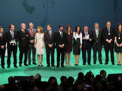 Los galardonados con las Medallas de Andaluc&iacute;a, en Sevilla.