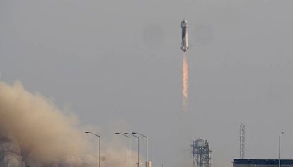 Lanzamiento del cohete New Shepard de Blue Origin.