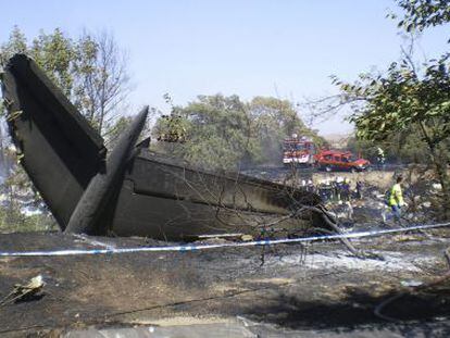 Fotografía de archivo tomada el 20/08/2011 de los restos del avión