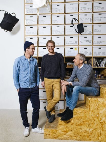 De izquierda a derecha: Matthias Graf, director de arte de Qwstion; Christian Kaegi, director creativo, y Hannes Schönegger, CEO de la compañía.