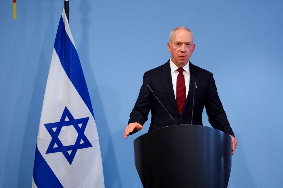 El ministro de Defensa israelí, Yoav Gallant, en una rueda de prensa en Berlín el pasado 28 de septiembre. t press conference with German Defence Minister Boris Pistorius (not pictured) in Berlin, Germany, September 28, 2023. REUTERS/Fabrizio Bensch