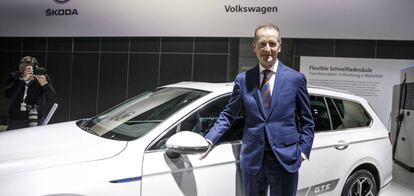 Herbet Diess, presidente de Volkswagen, antes de la junta de accionistas de hoy, en Berlín.