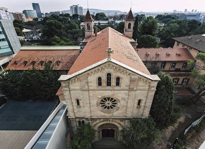 La capilla que alberga el Mare Nostrum en Barcelona.