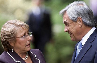 Bachelet felicita a Piñera al día siguiente de su victoria, en enero