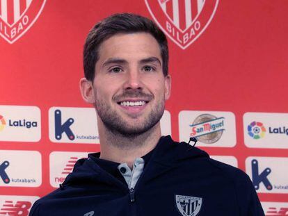 &Iacute;&ntilde;igo Mart&iacute;nez en su presentaci&oacute;n con el Athletic. 