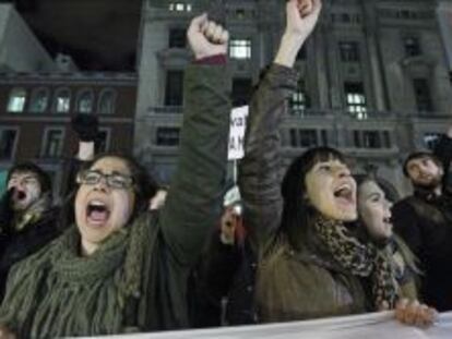 Universitarios de los centros p&uacute;blicos de gran parte de Espa&ntilde;a en una manifestaci&oacute;n el 14 de marzo de 2013. 