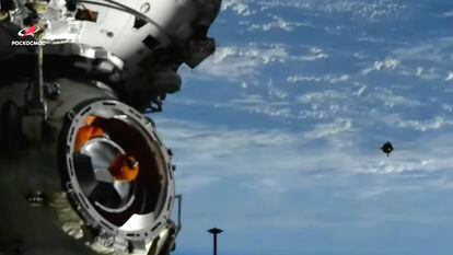 La nave Soyuz se aproxima a la Estación Espacial Internacional el 18 de marzo con nuevos tripulantes rusos.