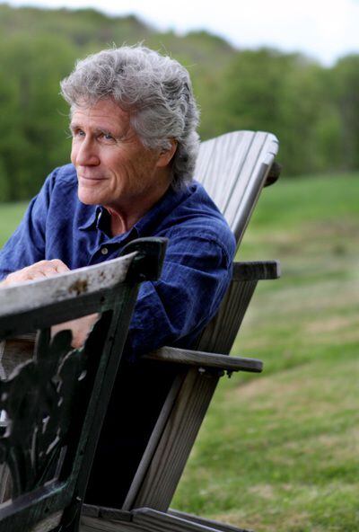 El escritor estadounidense en su casa rural en el estado de Nueva York donde vive tras jubilarse hace 16 años