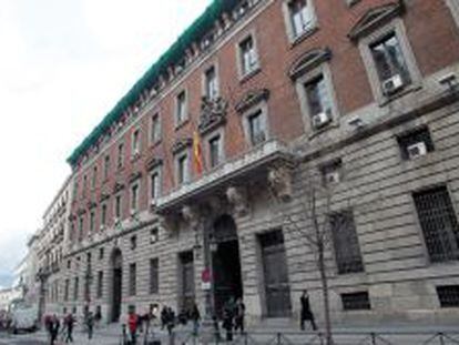 Sede del Ministerio de Hacienda en la calle Alcal&aacute; de Madrid. 