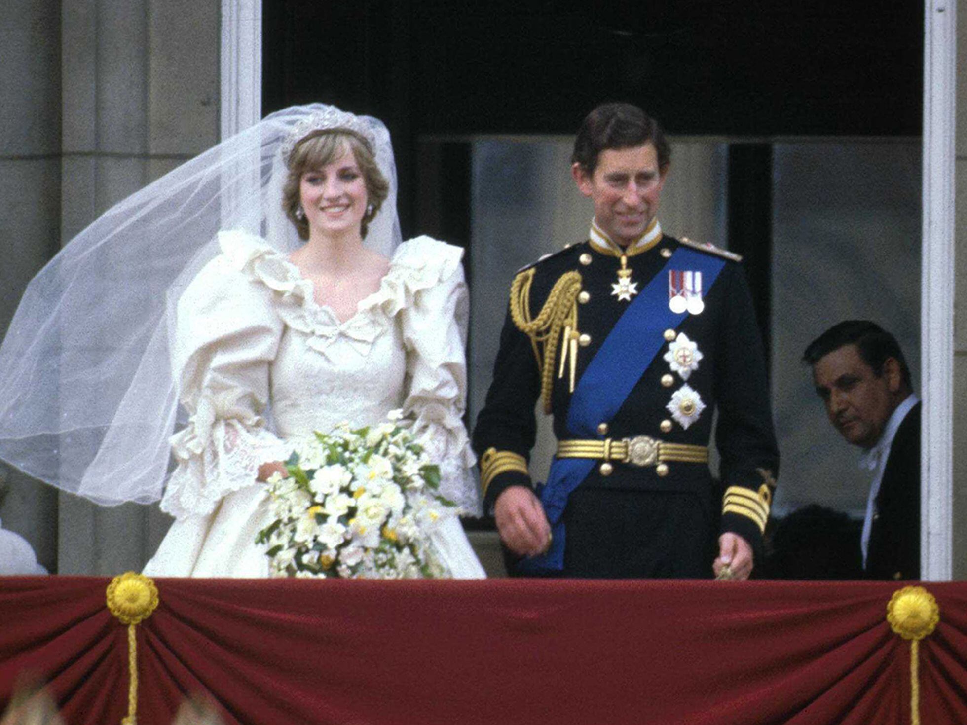 El vestido de boda de la princesa Diana desata una batalla legal | Gente |  EL PAÍS