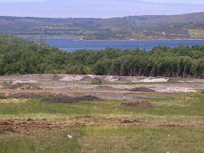 Lodos contaminantes n las proximidades del lago artificial de &#039;As Pontes&#039;