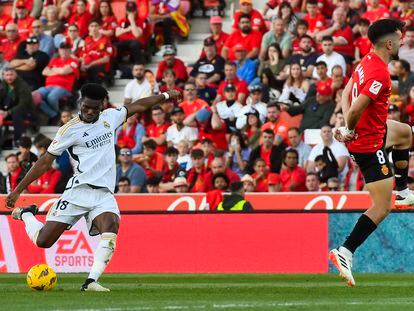 Tchouameni marca el gol de la victoria del Madrid contra el Mallorca en Son Moix.