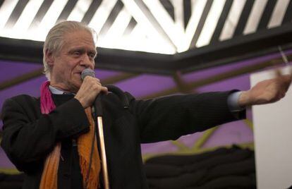 El músico y productor Kim Fowley.