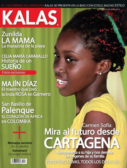 La portada de 'Kalas' tiene exactamente el mismo diseño que la de la famosa revista de sociedad 'Caras'. La publicación del corazón cedió su maqueta a Nuria Carrasco para su trabajo.