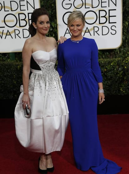 <p>Las cómicas Tina Fey y Amy Poehler pusieron en evidencia el sexismo que se vive en Hollywood durante su monólogo inaugural de los Globos de Oro de 2015. “George Clooney se casó con Amal Alamuddin este año. Amal es una abogada de derechos humanos que ha trabajado en el caso de Enron, fue consejera de Kofi Annan [ex secretario general de la ONU] sobre Siria y fue elegida como una de las tres personas de una comisión de Naciones Unidas para investigar las violaciones de guerra en Gaza. Y esta noche, su marido, ¡va a recibir un premio a toda su carrera!”. Tras sus palabras, enfocaron al actor George Clooney y a su mujer, y ambos reían. “Por supuesto… ¡Hollywood!”, lanzaba automáticamente Poehler. </p> <br> <p> <p> “Matthew McConaughey ha hecho un gran trabajo este año. Para su papel en ‘Dallas Buyers Club’ perdió 45 libras. O eso es lo que las actrices llaman: estar en una película”, dijeron las actrices cómicas en su monólogo de la ceremonia de los Globos de Oro de 2014. </p> <br> <p>