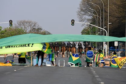 Militantes de Jair Bolsonaro na Esplanada dos Ministérios no dia 9 de setembro.