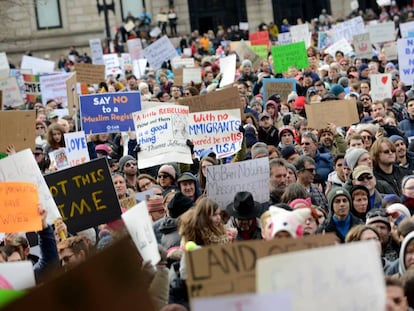 Manifestação em Boston contra o decreto migratório de Trump.