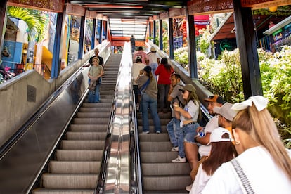 Las escaleras mecánicas en la Comuna 13, inauguradas en el año 2012.