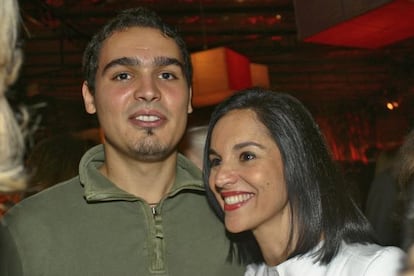 Thomaz e a mãe, Lu Alckmin, em imagem de arquivo.