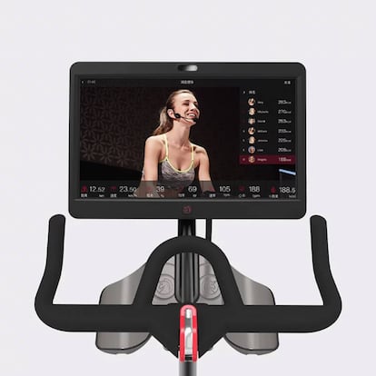 Bicicleta estática de Xiaomi con pantalla de 19,5''.