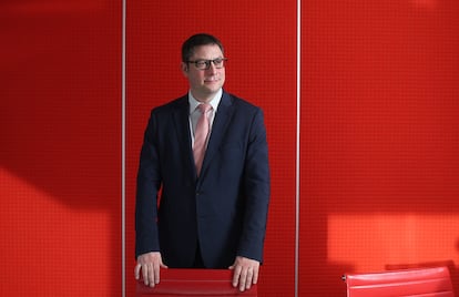 Tim Edwards, directivo de  S&P Dow Jones Indices, en las oficinas de la compañía en Madrid.