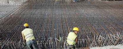 Trabajadores en las obras de la línea 2 del metro de Málaga.