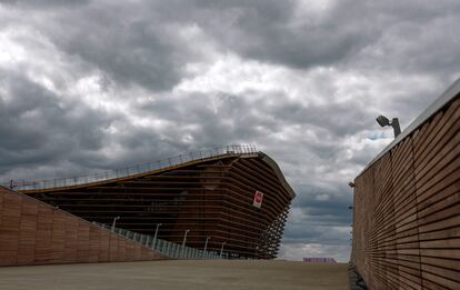 A view shows the Olympic Aquatics Centre construction site