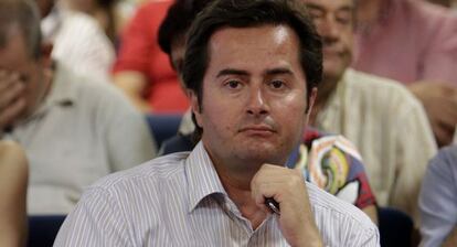 El alcalde popular de El Ejido, Francisco Góngora en un acto en 2010.
