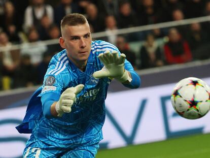 El portero dle Real Madrid Andriy Lunin, el pasado martes contra el Shakhtar en Champions.