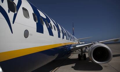 Un avión de Ryanair en Fuerteventura.