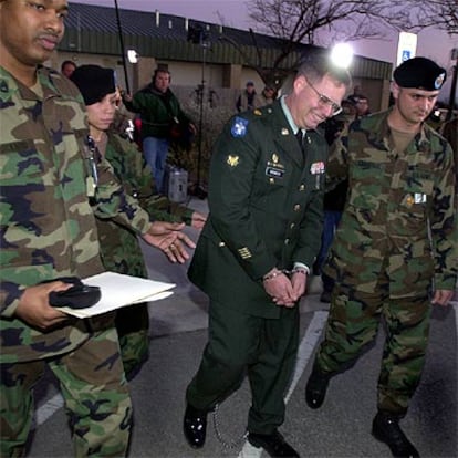 Charles Garner, despues de conocer su sentencia en el tribunal de Texas.