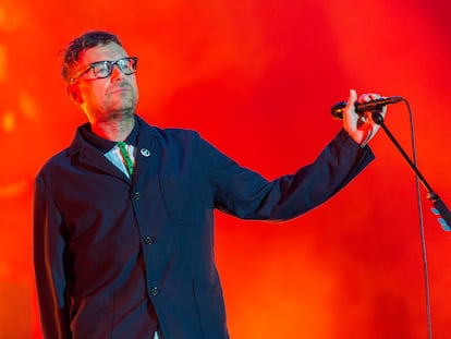 Damon Albarn, durante el concierto de Blur en Barcelona. Blur fue una de las apuestas del festival por grupos que han triunfado hace 30 o 40 años. Otros fueron New Order o Pet Shop Boys.