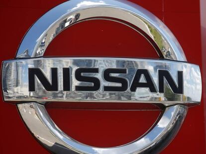 Logotipo de Nissan.