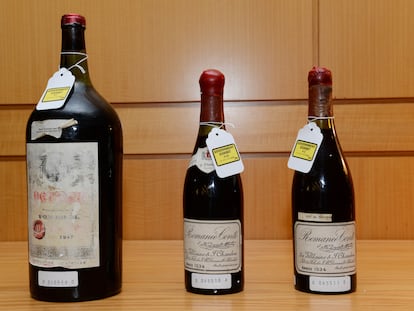 Botellas de vino utilizadas como pruebas en el juicio contra Rudy Kurniawan.