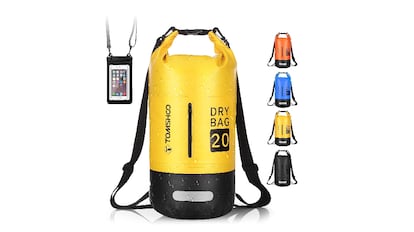 Todos los colores en los que puede adquirirse 'online' esta bolsa 'waterproof'. TOMSHOO.