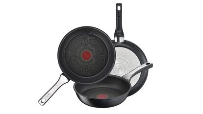 Juego de tres sartenes Tefal con refuerzo de titanio