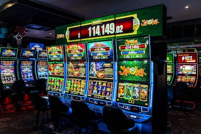 Máquinas de apuestas del Emine Casino de San Luis Río Colorado, en una imagen sin datar.