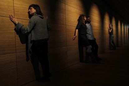 'Schallmauer', la instalación interactiva y sonora creada por el artista Enrique Tomás para la Ópera de Linz.