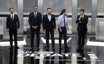 Debate electoral para las elecciones del 10N. De izda a dcha. Pablo Casado, del PP, Pedro Sánchez, del PSOE, Santiago Abascal, VOX, Pablo Iglesias, de Unidas Podemos, y Albert Rivera, de Ciudadanos.