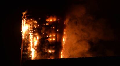 Incendio en la torre Grenfell, en Londres.