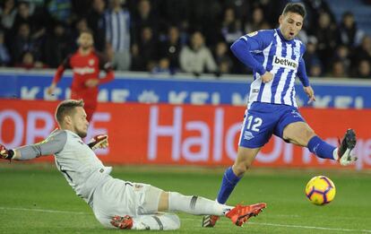 Vaclick hace una entrada a Calleri.