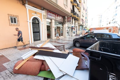 Basura en las calles de Málaga, este martes 22 de julio.